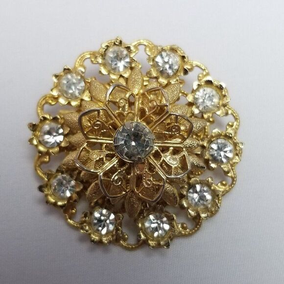 Vintage Rhinestone and Gold Tone Filigree Round Brooch, Floral Radiant Shape - Picture 2 of 6